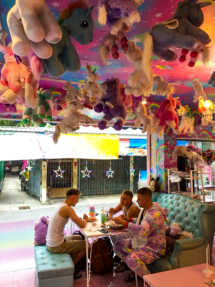 Bangkok, Unicorn Cafe